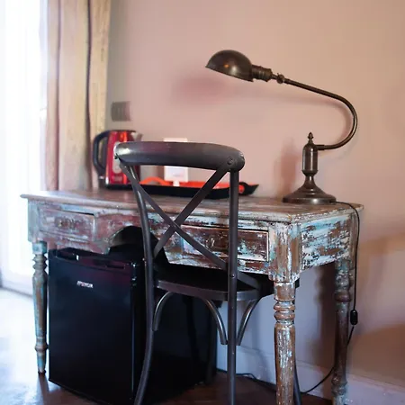 Terrazza Munira Trastevere 4* Рим