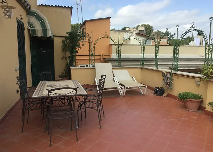 Terrazza Munira Trastevere 4*