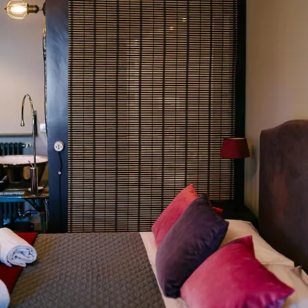 Πανσιόν Terrazza Munira Trastevere 4*
