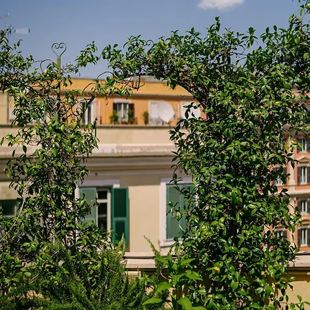 Gasthuis Terrazza Munira Trastevere 2*