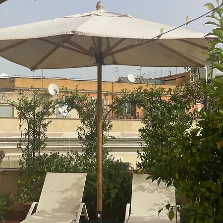Terrazza Munira Trastevere Gasthuis 2*